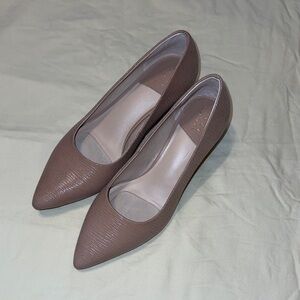 Alex Marie Pointed Toe Pumps in Taupe Brown